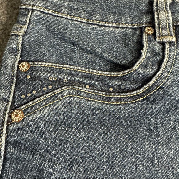 Bebe Women's Vintage Jeans Size 31 Straight Leg - Picture 6 of 14